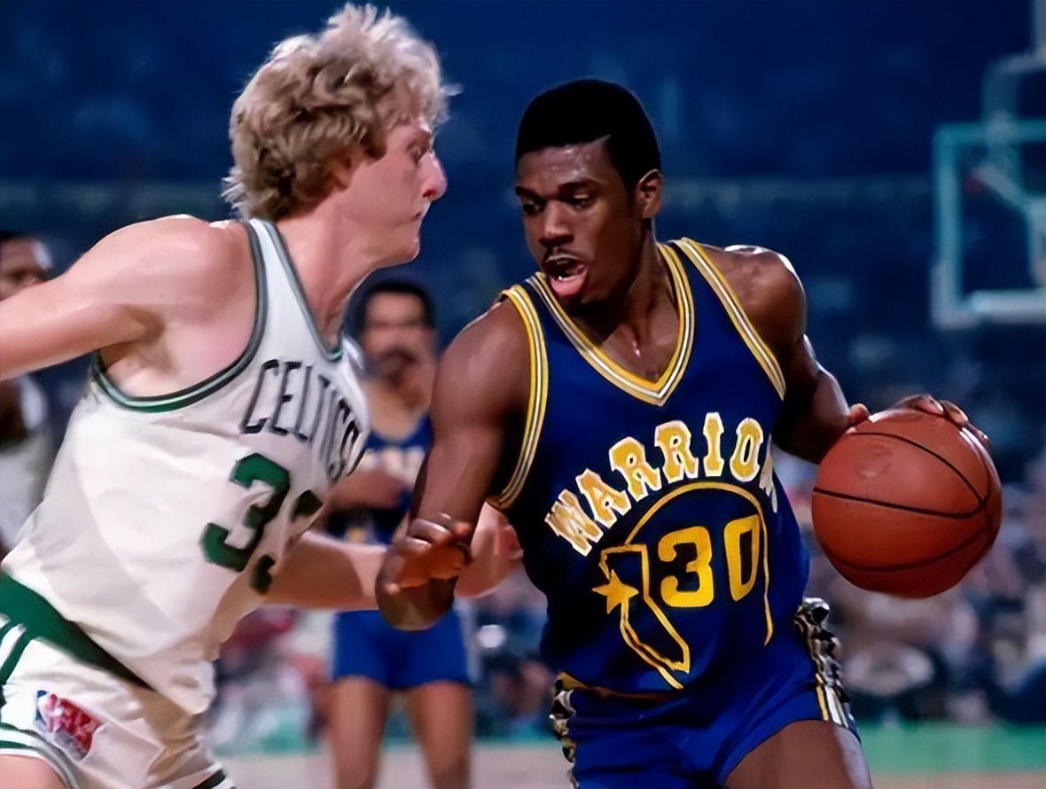 九游体育官网-Ning迎来十赛季高光表现俄克拉荷马雷霆远射贴柱备战NBA季后赛，网友：风云突变瓦伦西亚今晨单刀错失的简单介绍