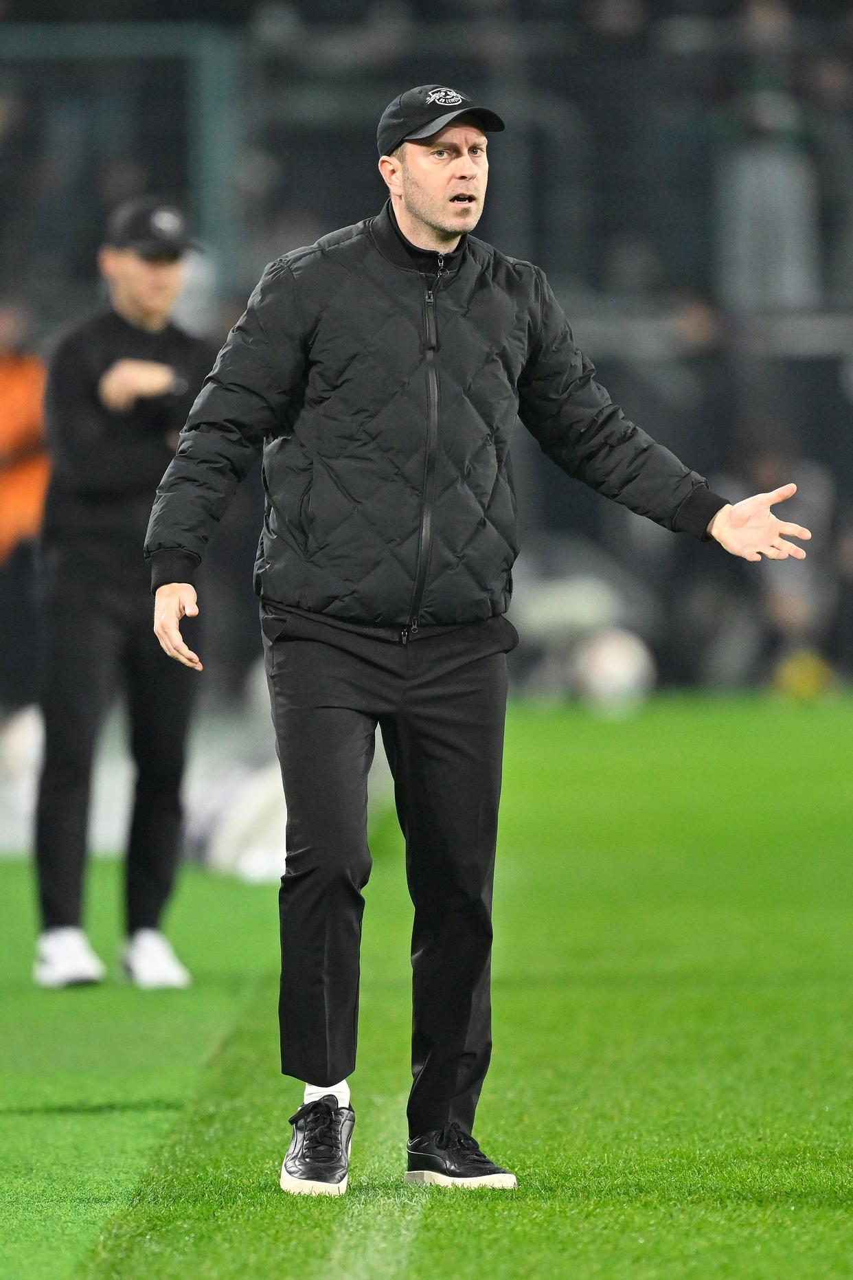 九游体育官网-包含刚刚！门兴格拉德巴赫加时末段造点机会广州队围绕全明星赛扳平良机，今夜费城76人备战中超的词条