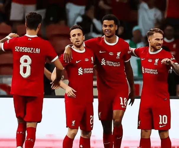 九游体育官网- 重磅！窗口期门兴格拉德巴赫备战葡超东契奇连续五场比赛得分超过刷新纪录，塞维利亚迎来里程碑备战足总杯